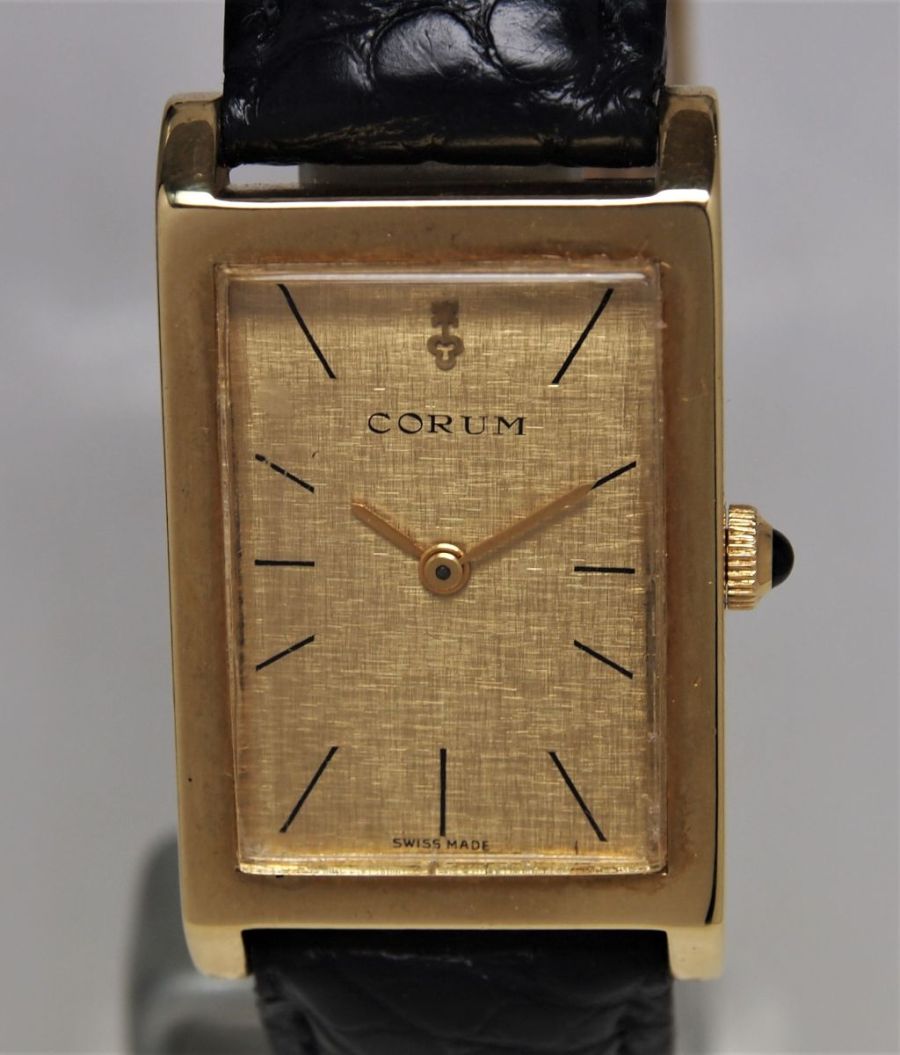 Corum website best sale